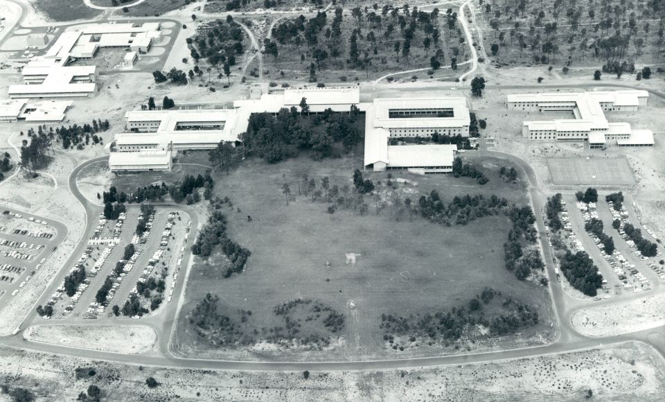 Murdoch University campus looking south 1979