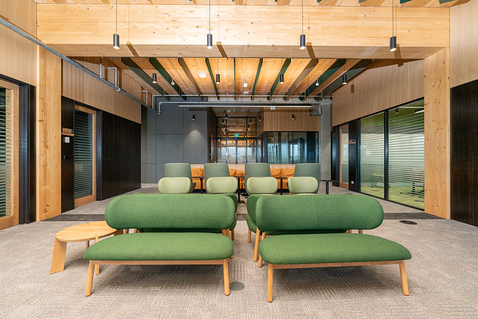 theworkspace-lounges Relaxed seating and lounges in an open space