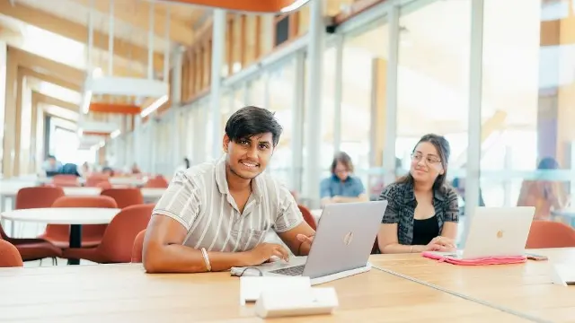 Murdoch student studying in Boola Katijin