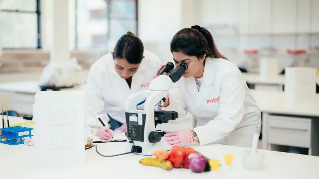 Murdoch University food science students in a lab