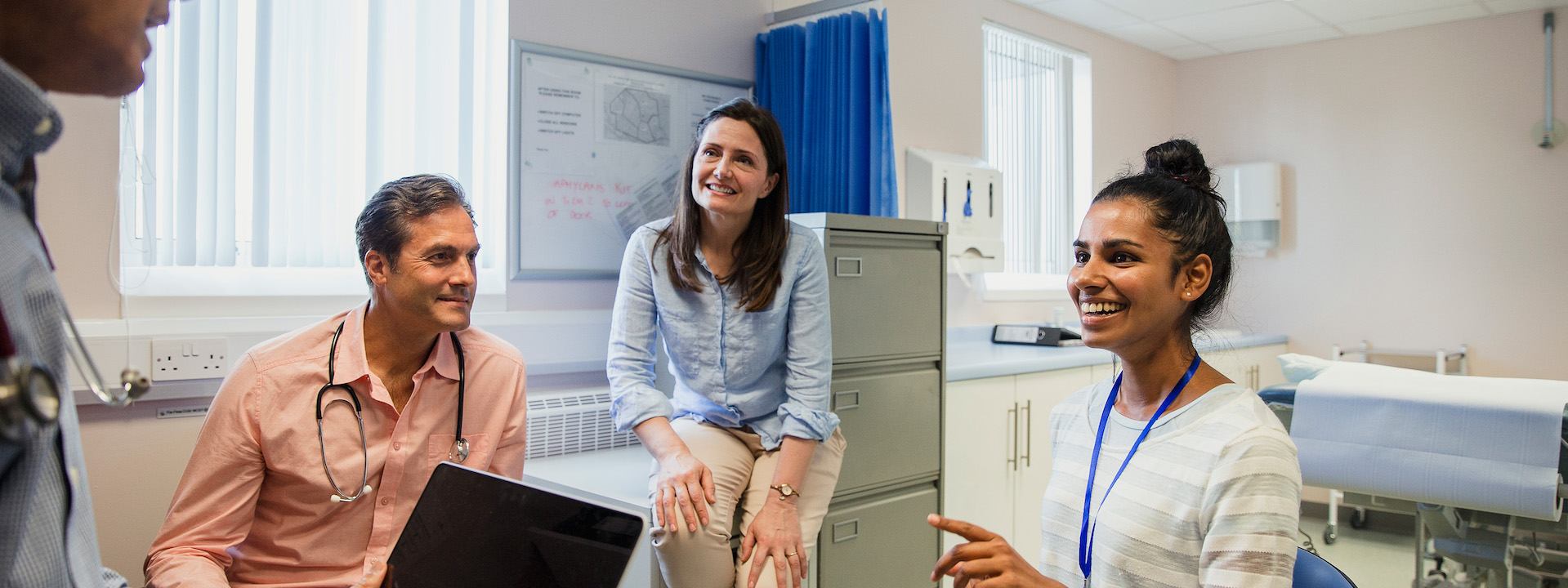 Nursing 1 medical staff talking