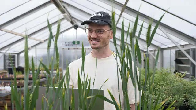Luke Phipps, Murdoch University software engineering graduate, develops technology solutions that support farmers, healthcare services and conservation projects across Australia.