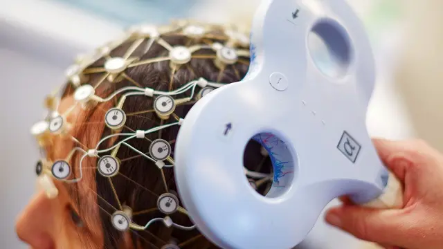 Murdoch University student with psychology medical device