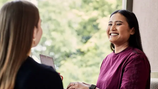 two female psychology students