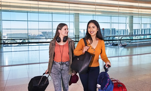 Two students arriving at Perth airport.