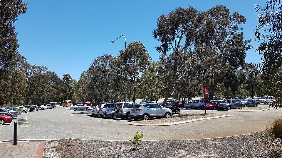 Murdoch Southern Carpark near 490