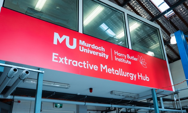A sign of the Extractive Metallurgy Hub.