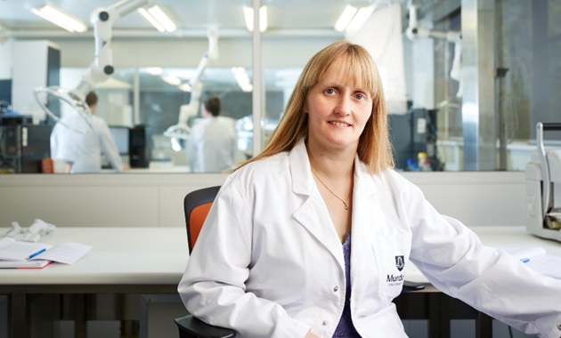 Professor Elaine Holmes in the lab at the ANPC