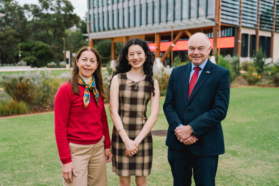 City of Melville Mayor Katy Mair, Brighter Futures Scholar Aeva, and Vice Chancellor Andrew Deeks City of Melville Mayor Katy Mair, Brighter Futures Scholar Aeva, and Vice Chancellor Andrew Deeks