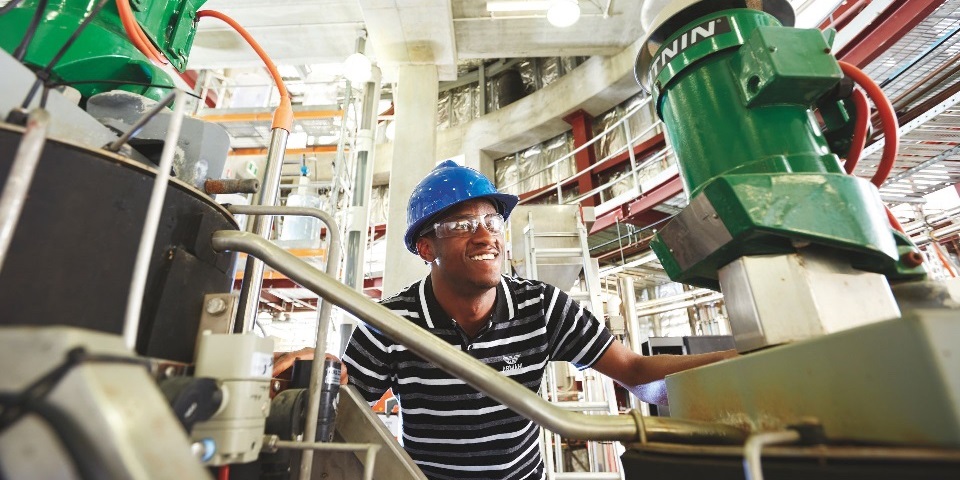 Engineering student in Bayer Pilot Plant