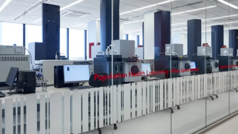 mass spectrometry machine