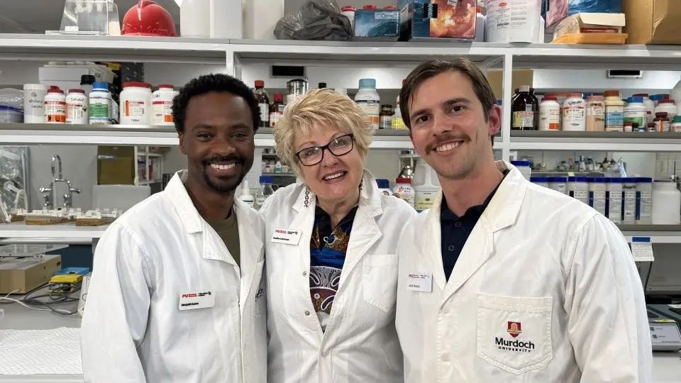 Barcode Blitz scientists Mnqobi Jack and Pauline smiling in the lab