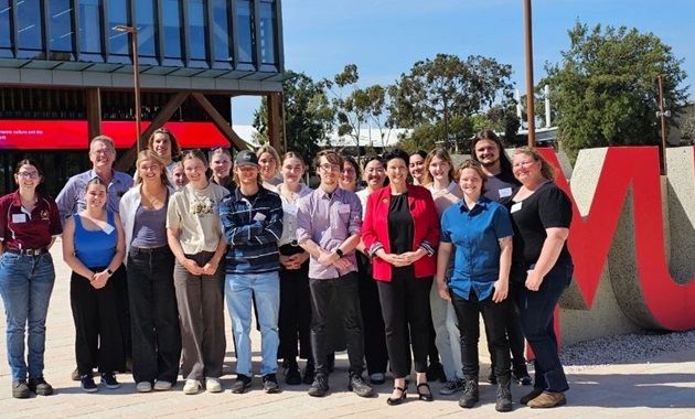 Murdoch Agricultural Science students met Jackie Jarvis, WA Minister for Agriculture, to learn about networking and careers in agriculture