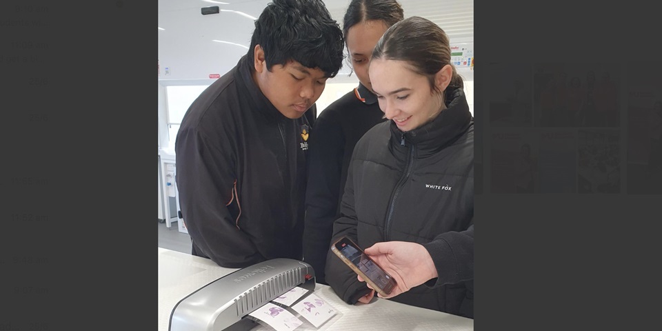 Students fingerprint activity
